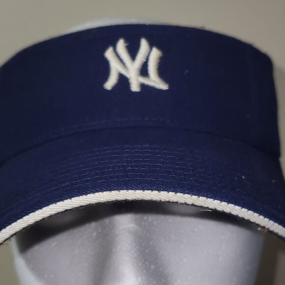 Blue New York Yankees Visor - Picture 1 of 1